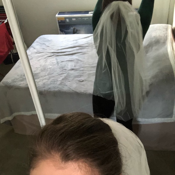 Ivory color veil/blusher - Picture 3 of 4